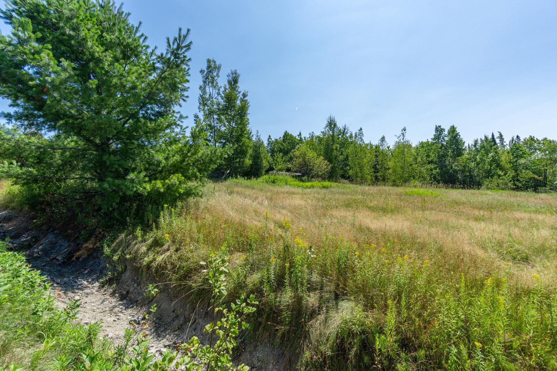 












Ch. Bouffard

,
Saint-Denis-de-Brompton,







QC
J0B2P0

