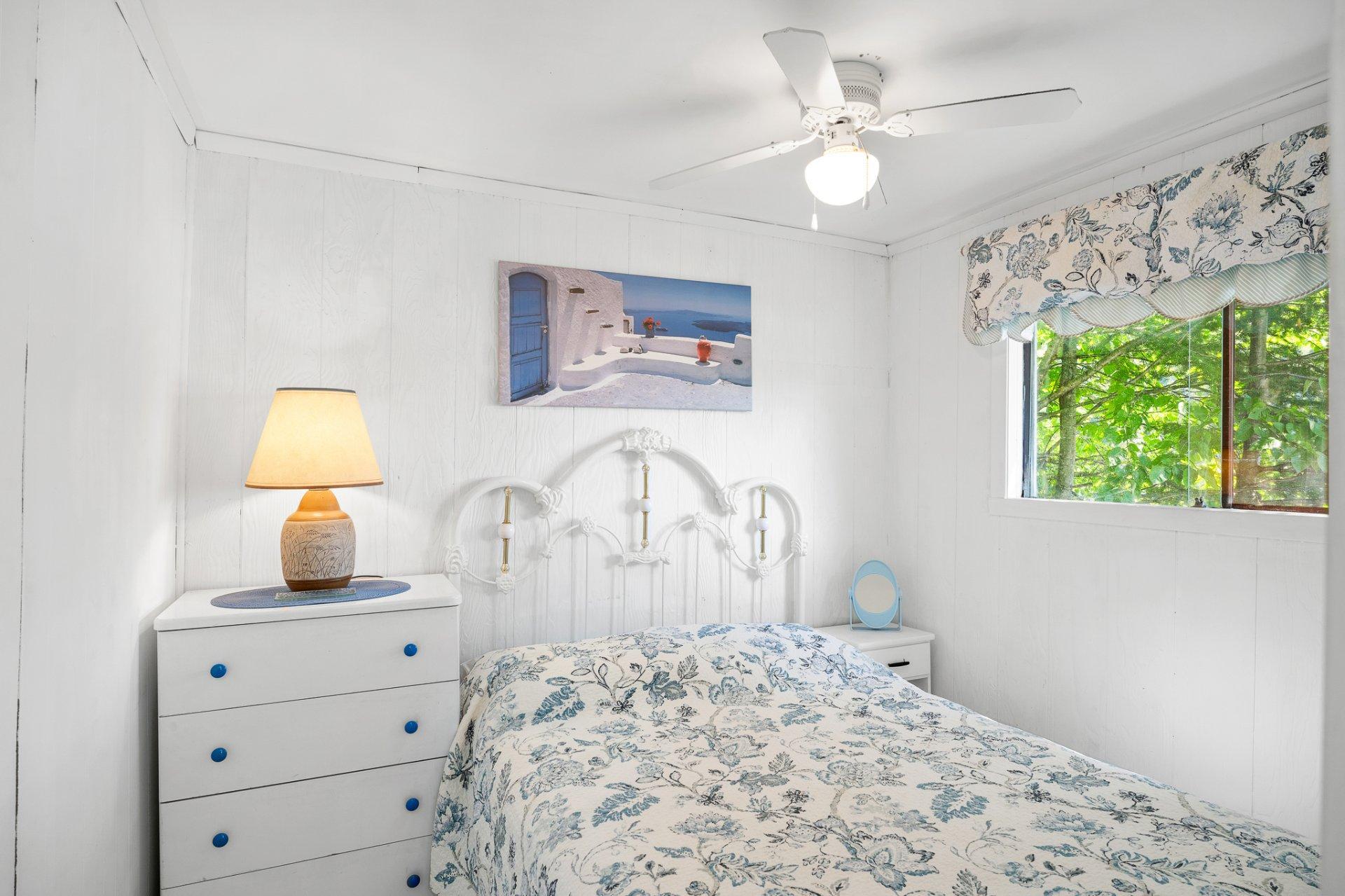 









1120


Ch. des Îles

,
Sainte-Lucie-des-Laurentides,




QC
J0T2J0


