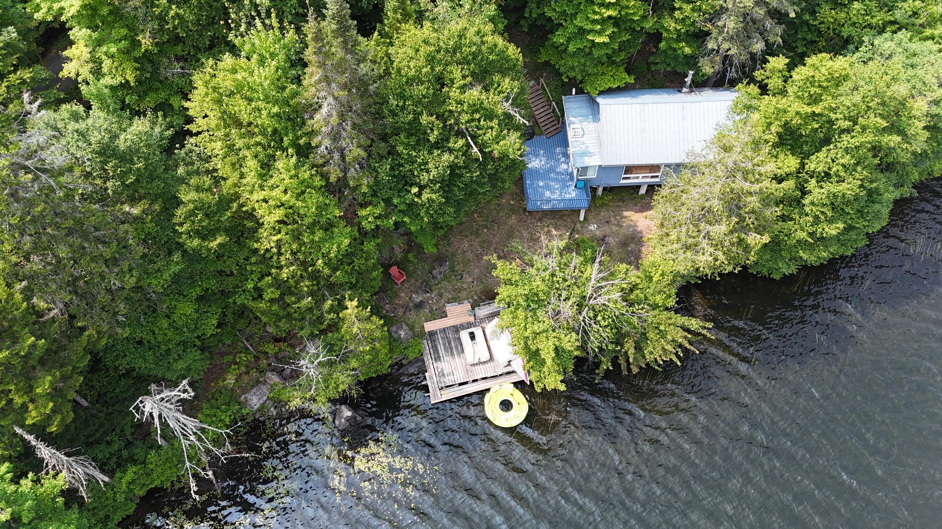 









1120


Ch. des Îles

,
Sainte-Lucie-des-Laurentides,




QC
J0T2J0

