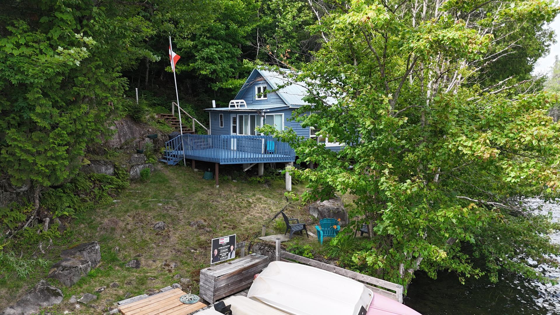 









1120


Ch. des Îles

,
Sainte-Lucie-des-Laurentides,




QC
J0T2J0

