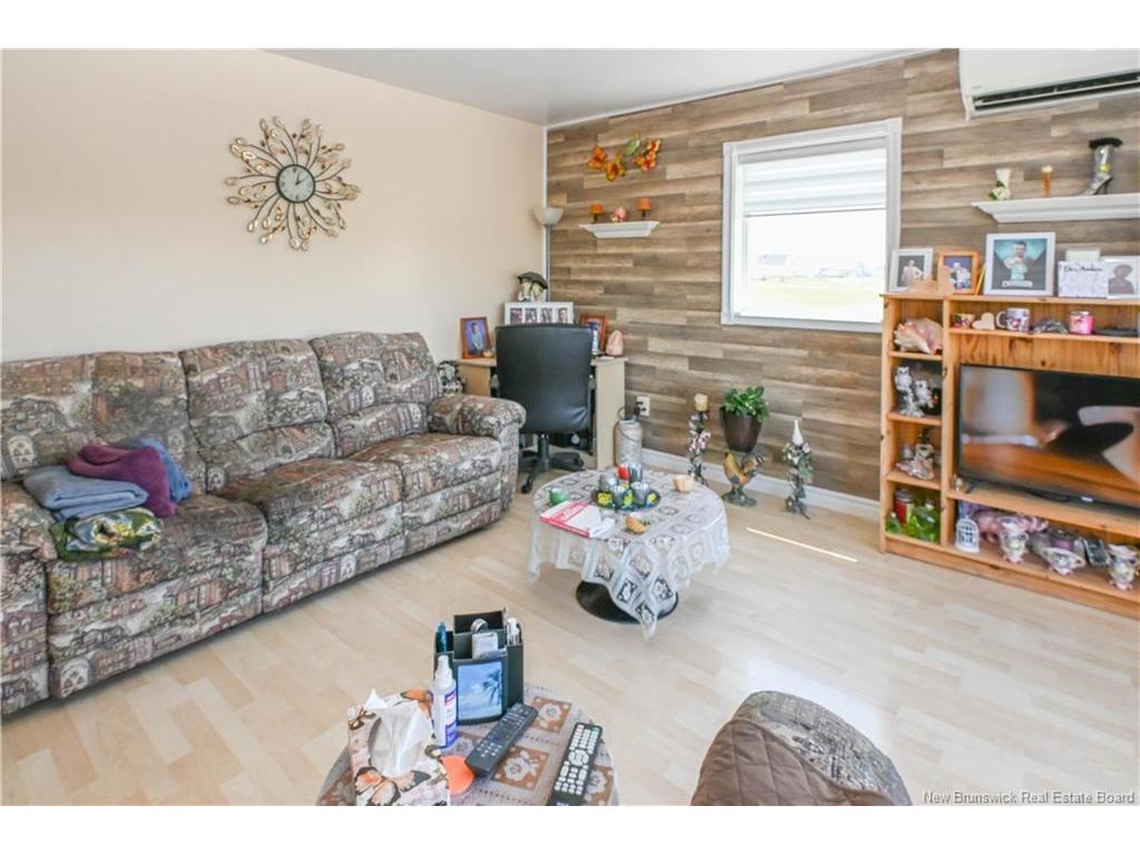









1518


de la mer

BLVD,
Saint-Marie-Saint-Raphaël,




NB
E8T 1P3

