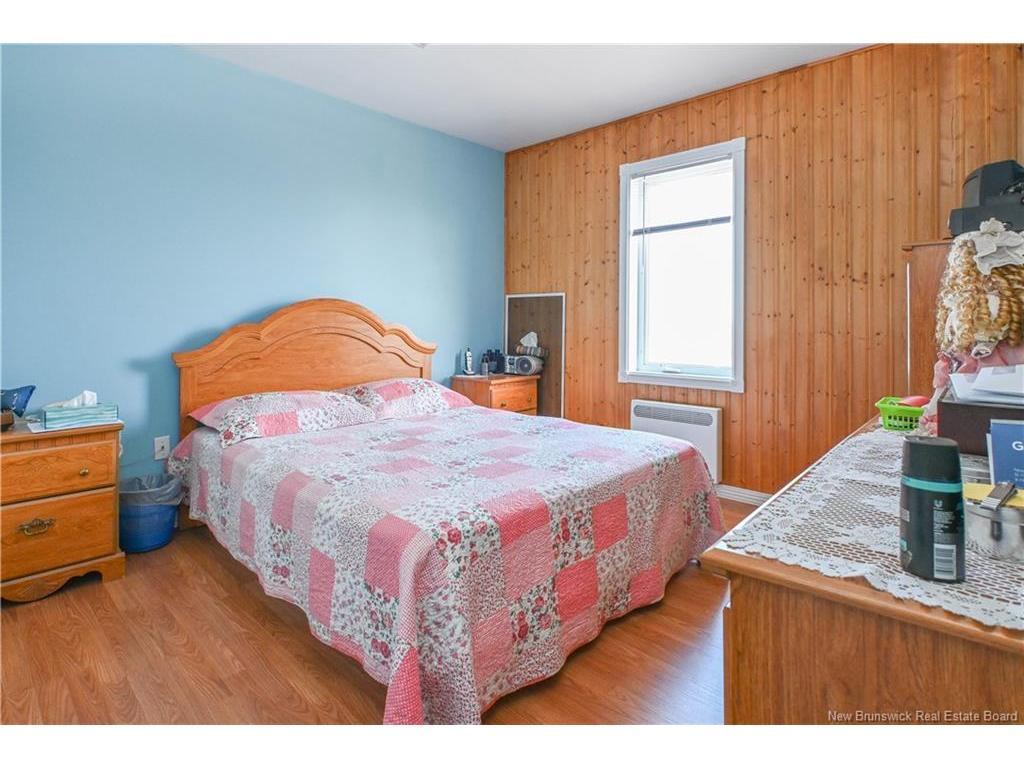 









1518


de la mer

BLVD,
Saint-Marie-Saint-Raphaël,




NB
E8T 1P3

