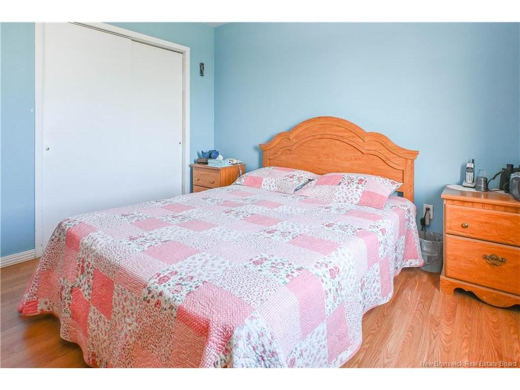 









1518


de la mer

BLVD,
Saint-Marie-Saint-Raphaël,




NB
E8T 1P3


