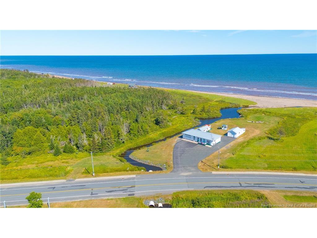 









1518


de la mer

BLVD,
Saint-Marie-Saint-Raphaël,




NB
E8T 1P3

