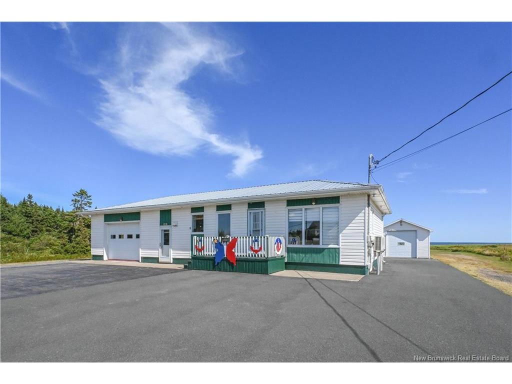 









1518


de la mer

BLVD,
Saint-Marie-Saint-Raphaël,




NB
E8T 1P3


