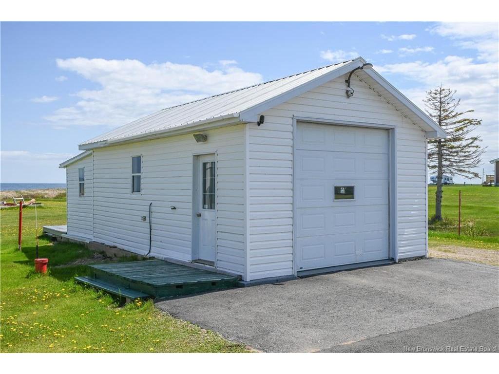 









1518


de la mer

BLVD,
Saint-Marie-Saint-Raphaël,




NB
E8T 1P3

