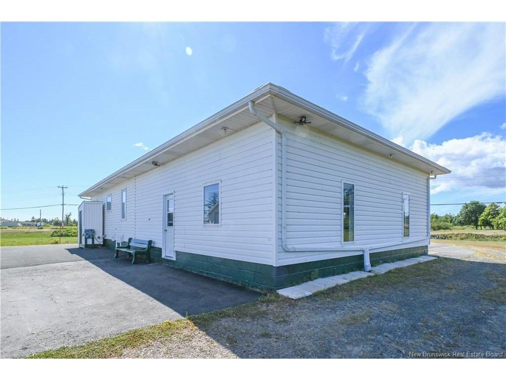 









1518


de la mer

BLVD,
Saint-Marie-Saint-Raphaël,




NB
E8T 1P3

