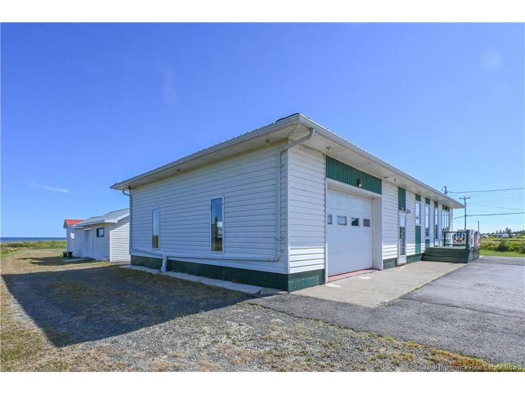 









1518


de la mer

BLVD,
Saint-Marie-Saint-Raphaël,




NB
E8T 1P3

