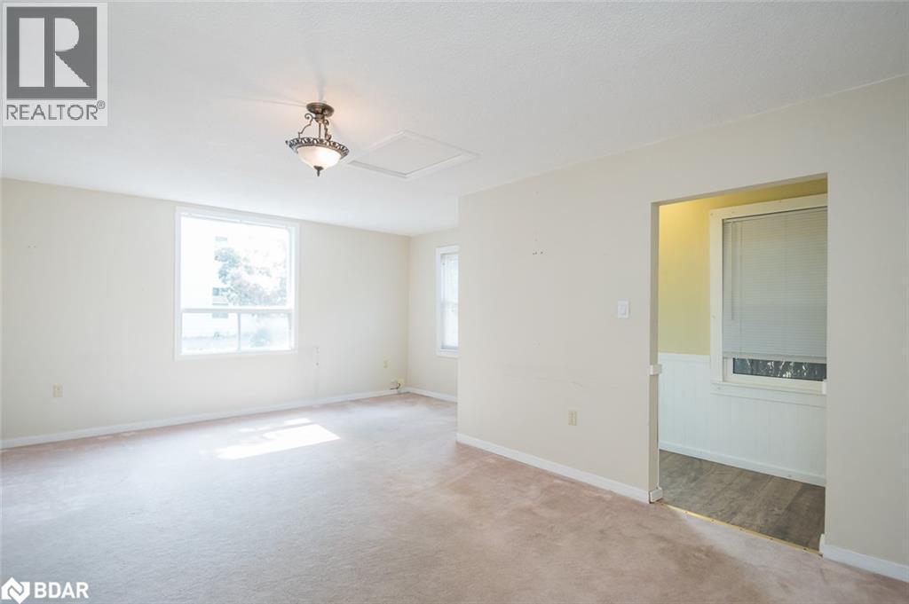 












99 COMMERCIAL Street

,
Milton,




Ontario
L9T2J1

