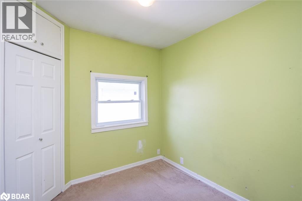 












99 COMMERCIAL Street

,
Milton,




Ontario
L9T2J1


