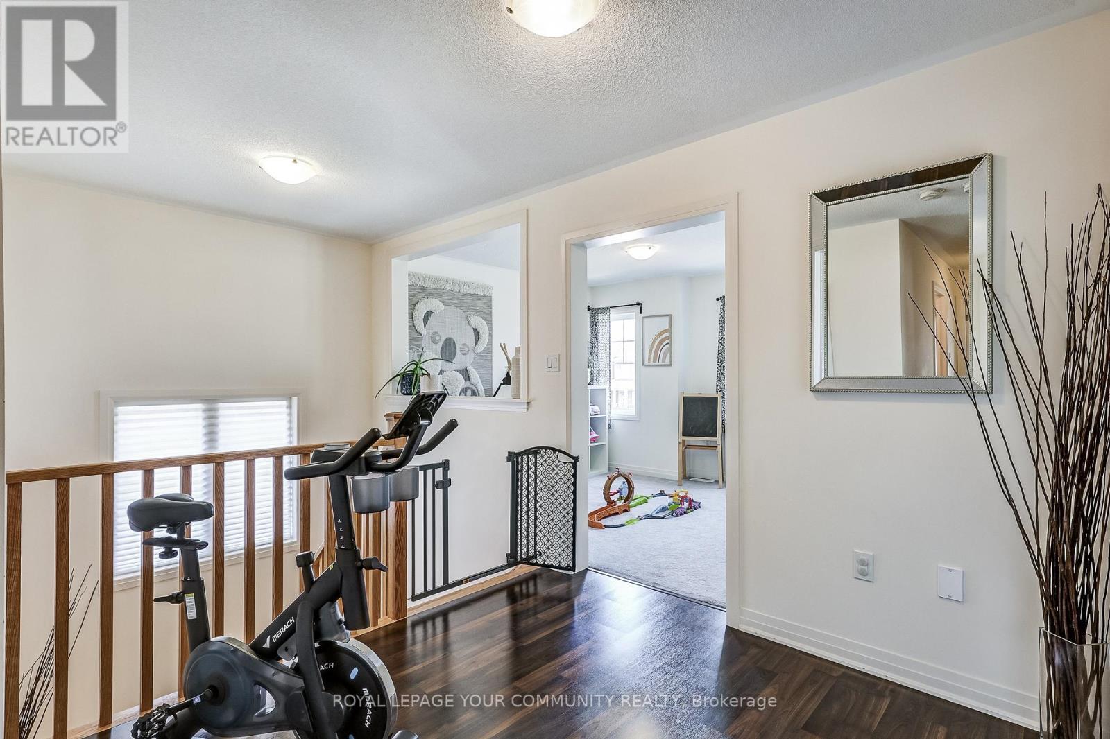 












136 CASSERLEY CRESCENT

,
New Tecumseth,




Ontario
L0G1W0

