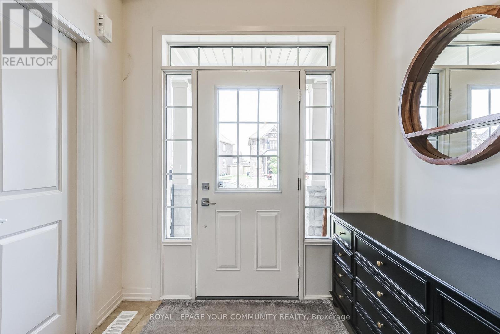 












136 CASSERLEY CRESCENT

,
New Tecumseth,




Ontario
L0G1W0

