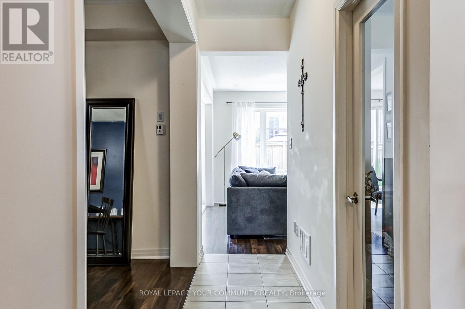 












136 CASSERLEY CRESCENT

,
New Tecumseth,




Ontario
L0G1W0

