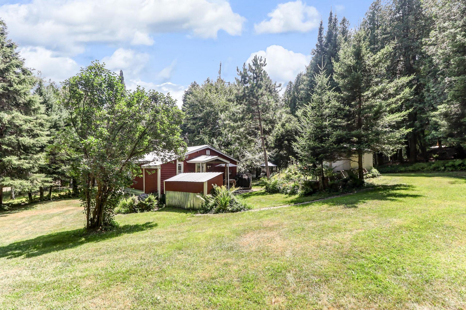 









28


Ch. Circle

,
Harrington,




QC
J8G2T3

