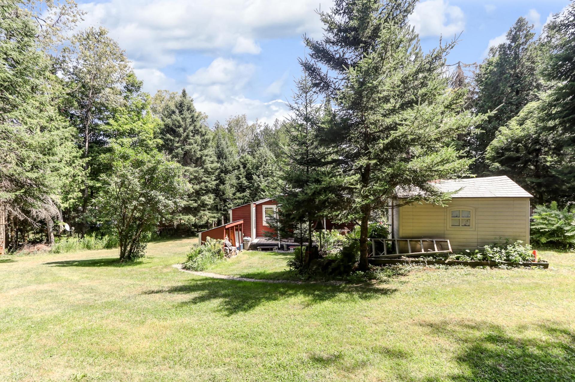 









28


Ch. Circle

,
Harrington,




QC
J8G2T3

