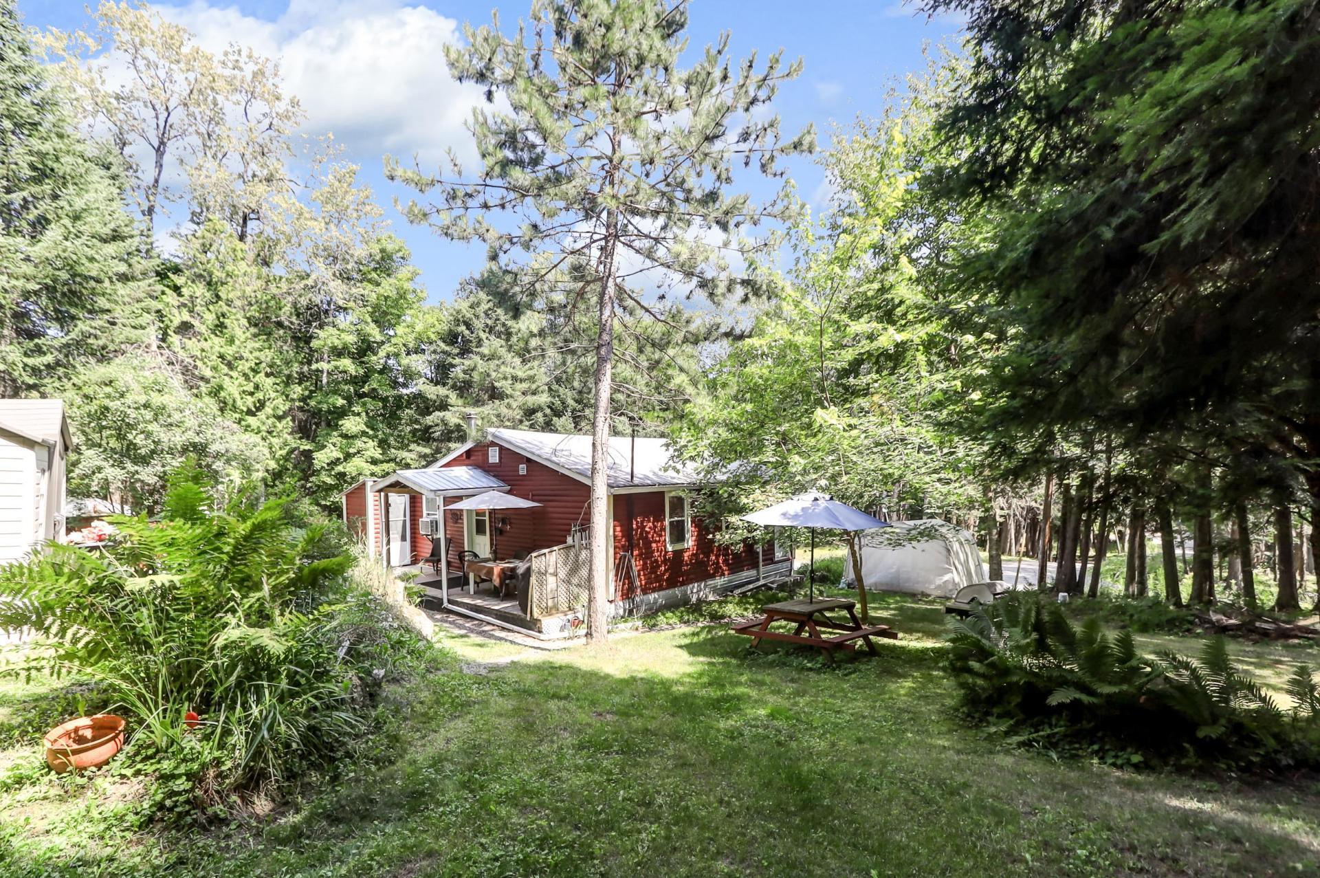 









28


Ch. Circle

,
Harrington,




QC
J8G2T3

