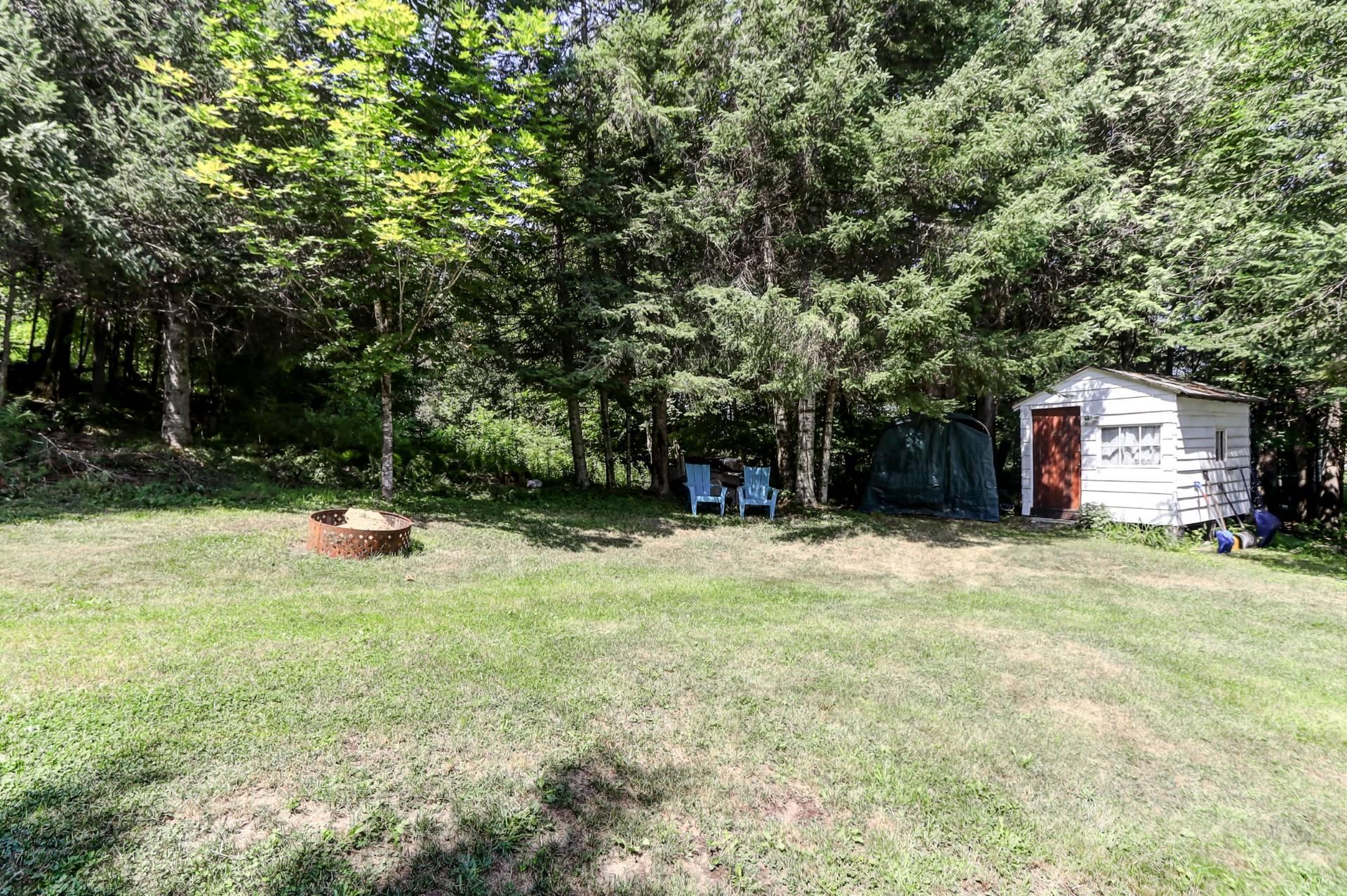 









28


Ch. Circle

,
Harrington,




QC
J8G2T3

