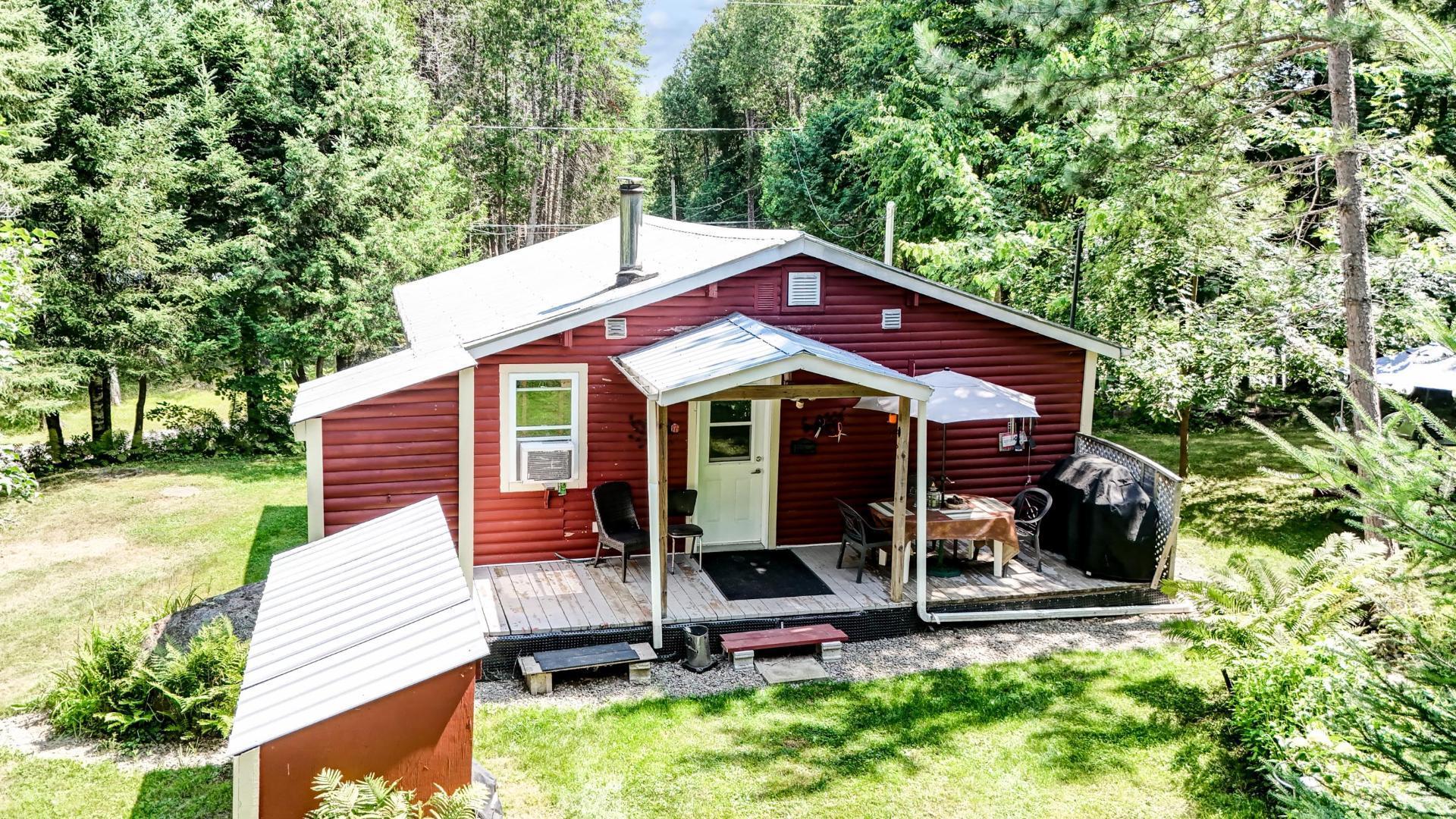 









28


Ch. Circle

,
Harrington,




QC
J8G2T3

