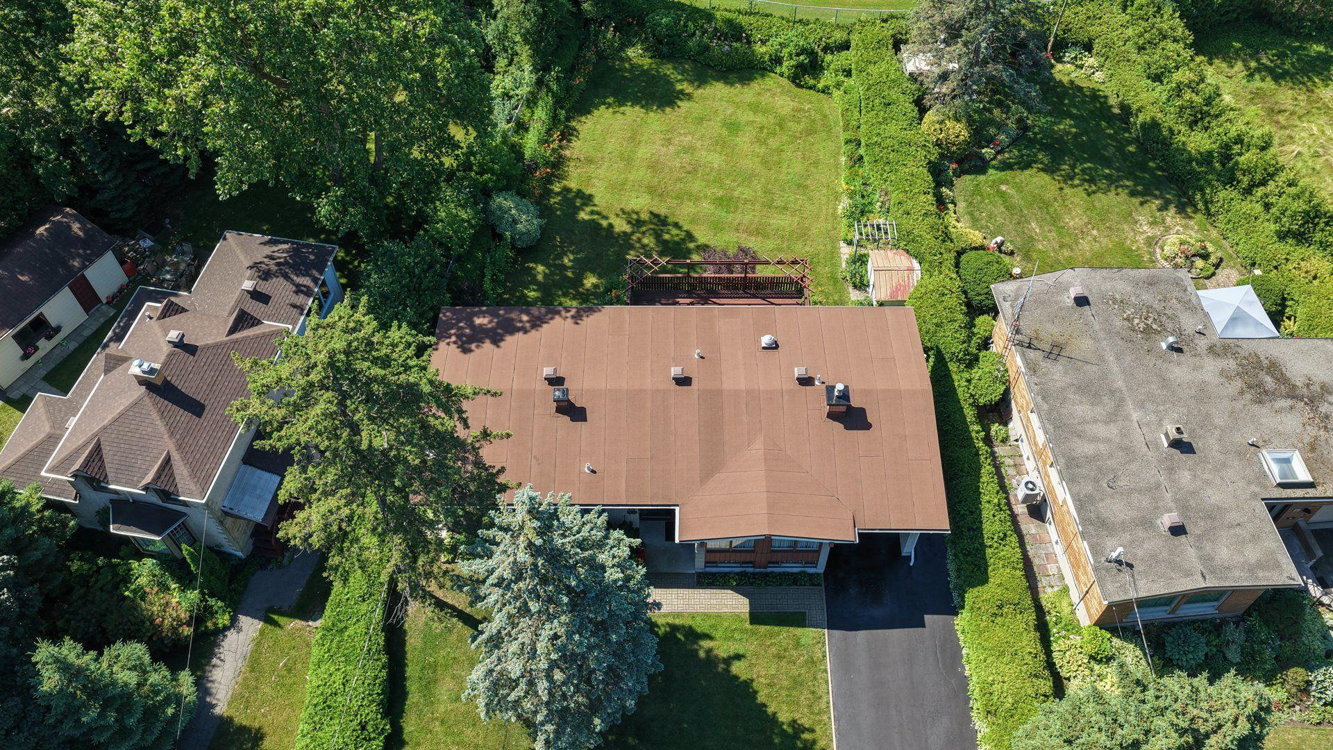 









22


Av. Circle

,
Pointe-Claire,




QC
H9R1X1

