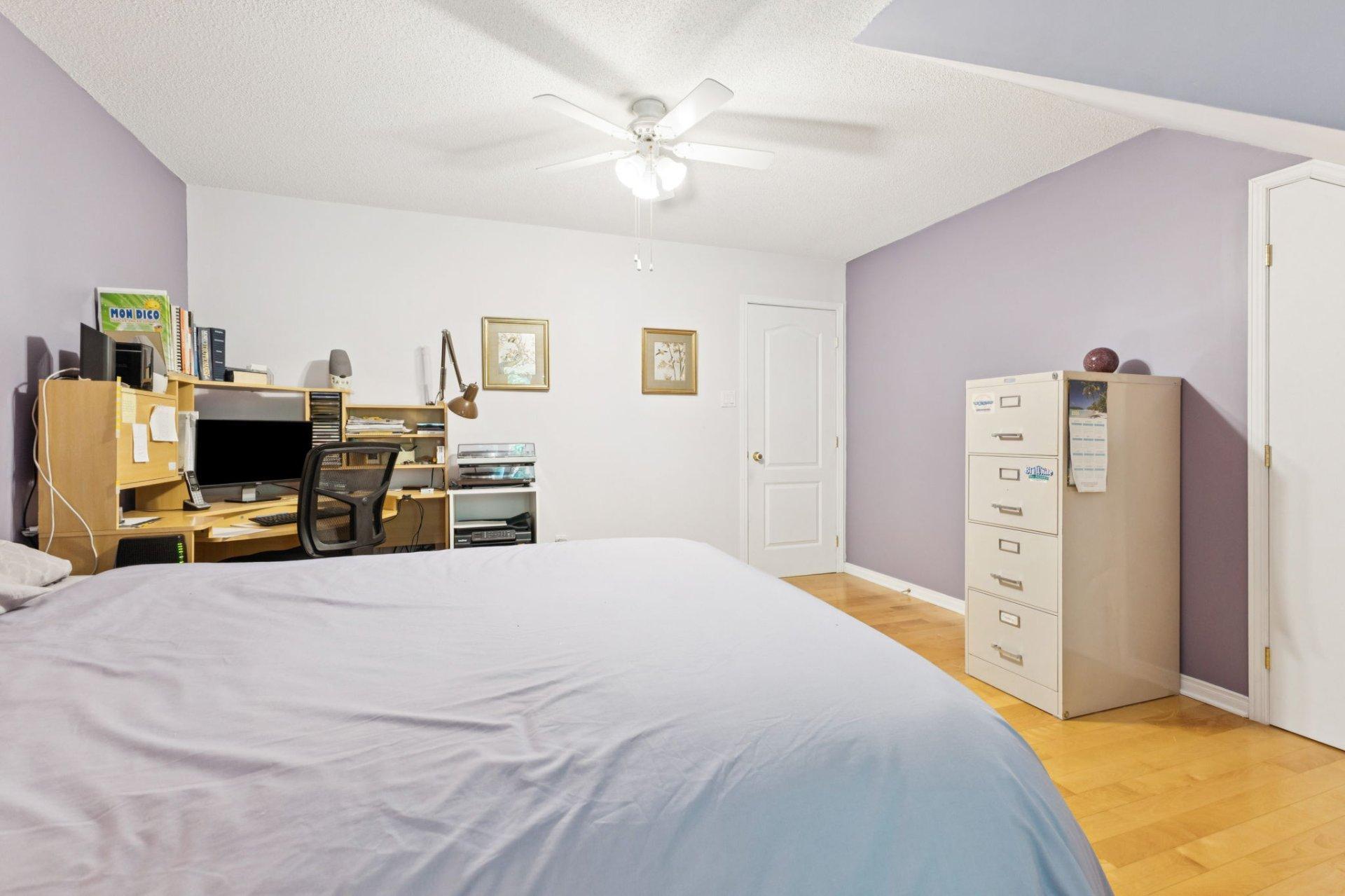 









78


Rue du Père-Bériault

,
Gatineau (Gatineau),




QC
J8V1N2

