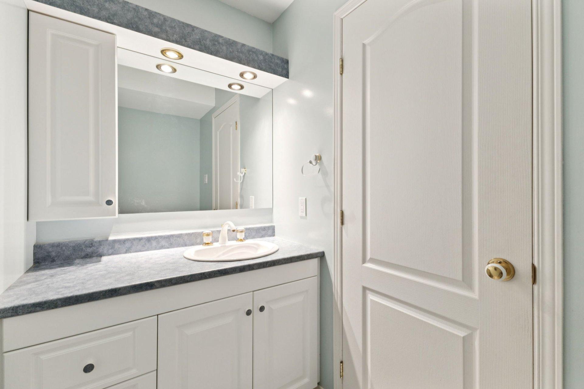 









78


Rue du Père-Bériault

,
Gatineau (Gatineau),




QC
J8V1N2

