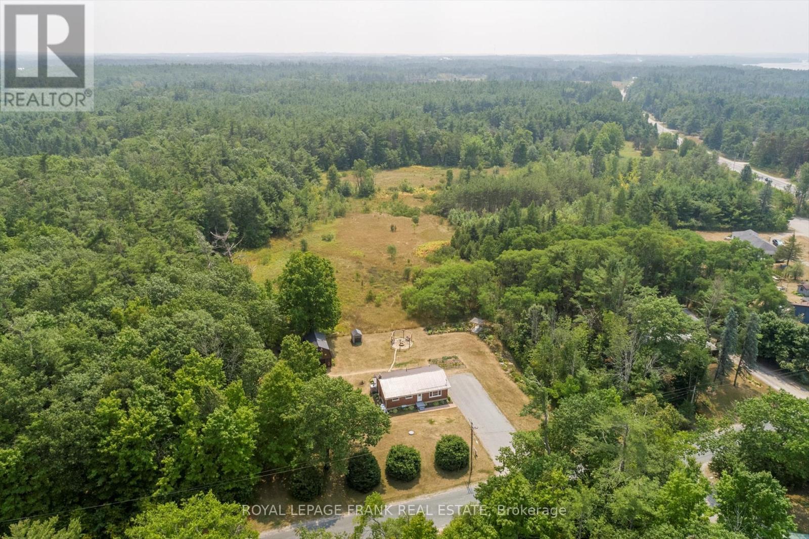 












419 SOUTH BEACH ROAD

,
Douro-Dummer,




Ontario
K0L2H0

