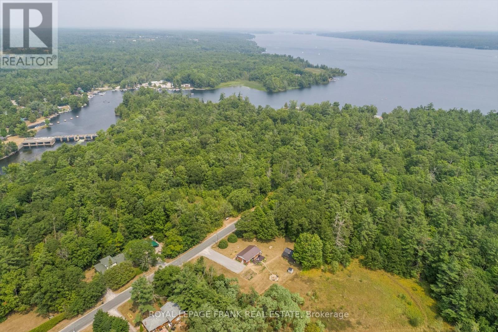 












419 SOUTH BEACH ROAD

,
Douro-Dummer,




Ontario
K0L2H0


