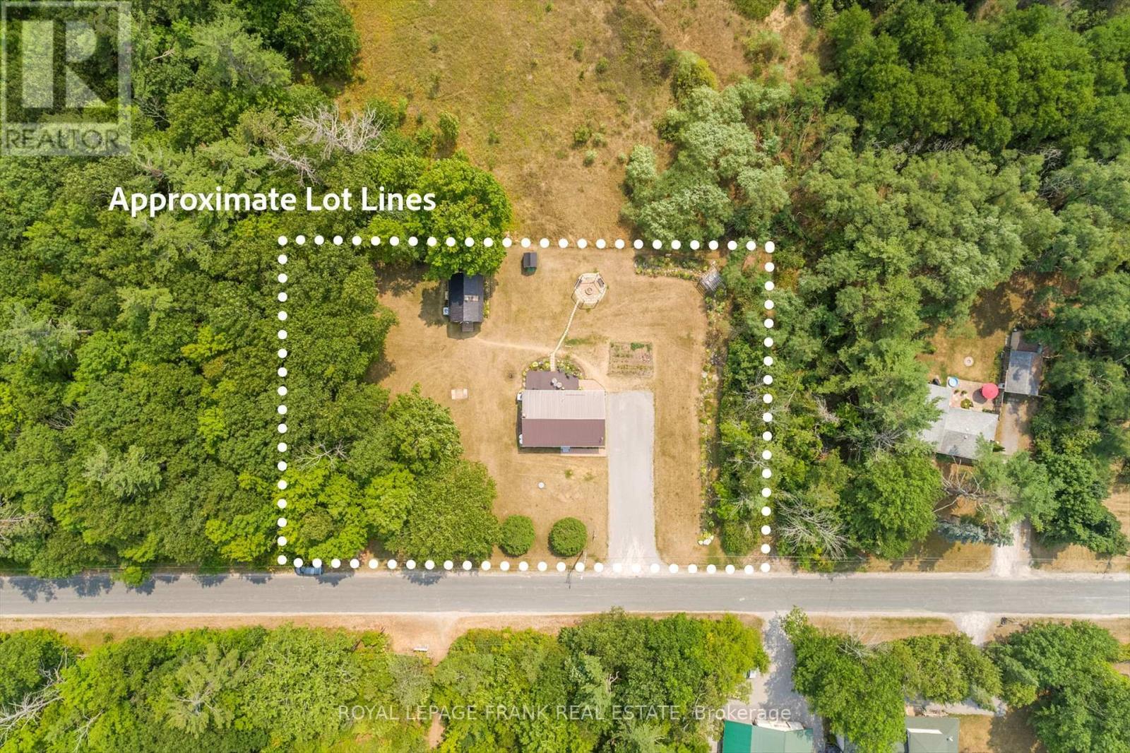 












419 SOUTH BEACH ROAD

,
Douro-Dummer,




Ontario
K0L2H0

