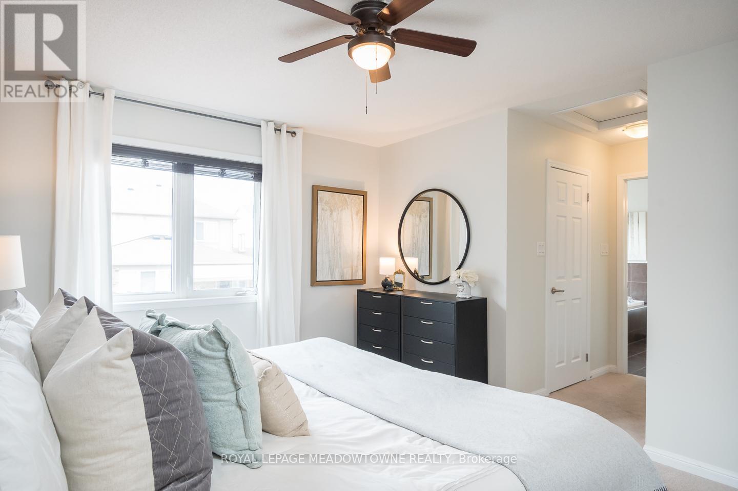 












501 TYRONE CRESCENT

,
Milton,




Ontario
L9T8J5

