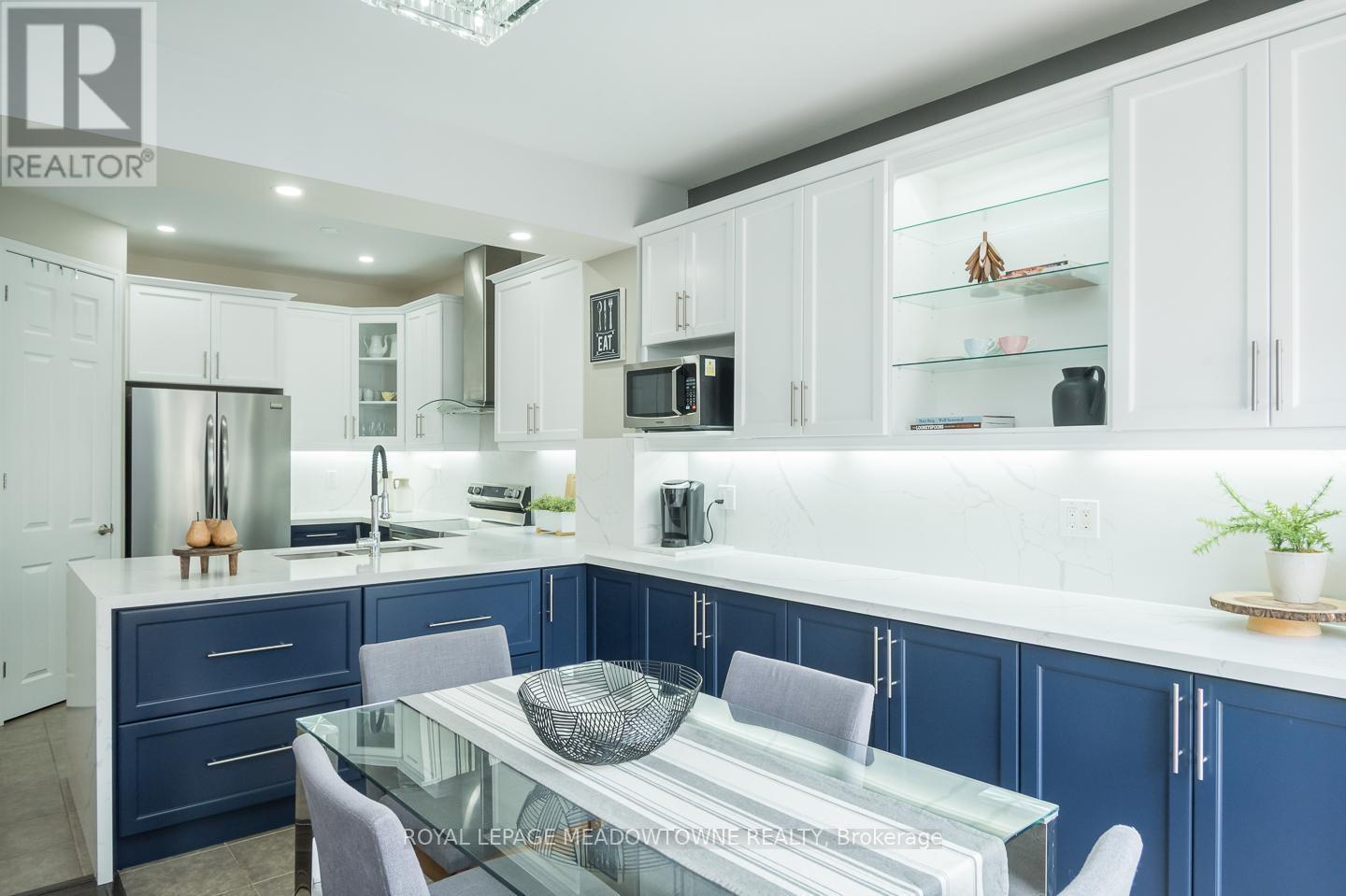 












501 TYRONE CRESCENT

,
Milton,




Ontario
L9T8J5

