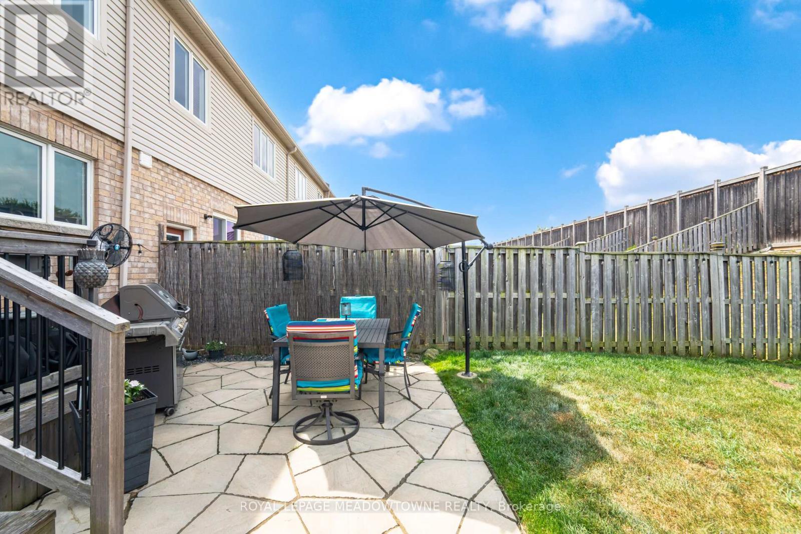 












345 BUSSEL CRESCENT

,
Milton,




Ontario
L9T0W5

