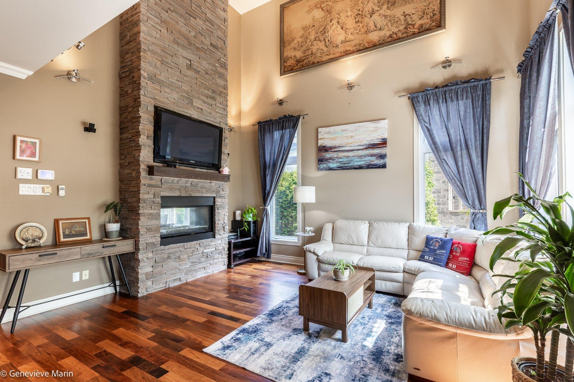 









3200


Rue de l'Aubépine

,
Saint-Bruno-de-Montarville,




QC
J3V0A8

