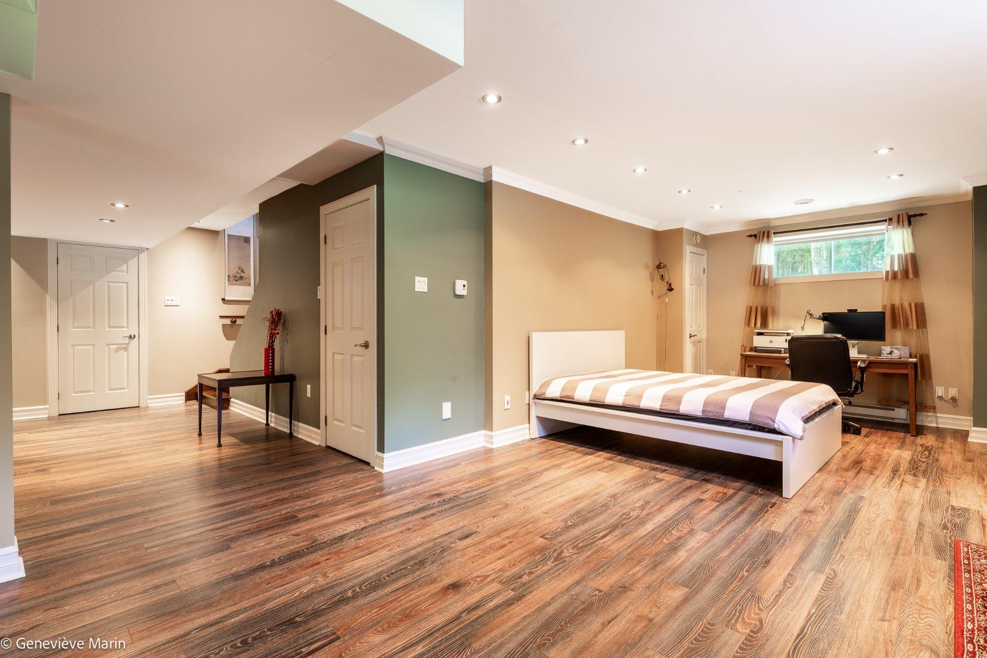 









3200


Rue de l'Aubépine

,
Saint-Bruno-de-Montarville,




QC
J3V0A8

