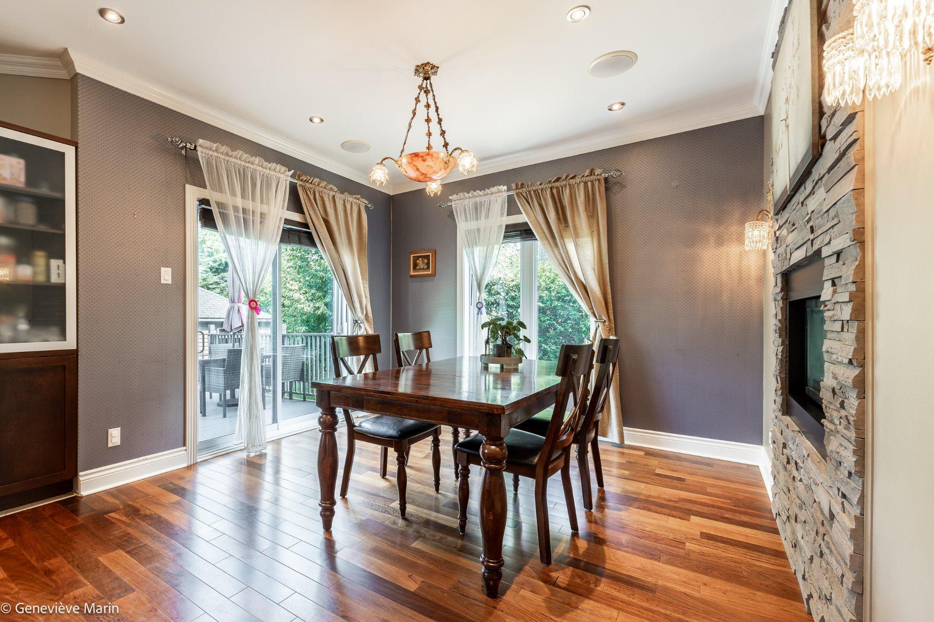 









3200


Rue de l'Aubépine

,
Saint-Bruno-de-Montarville,




QC
J3V0A8

