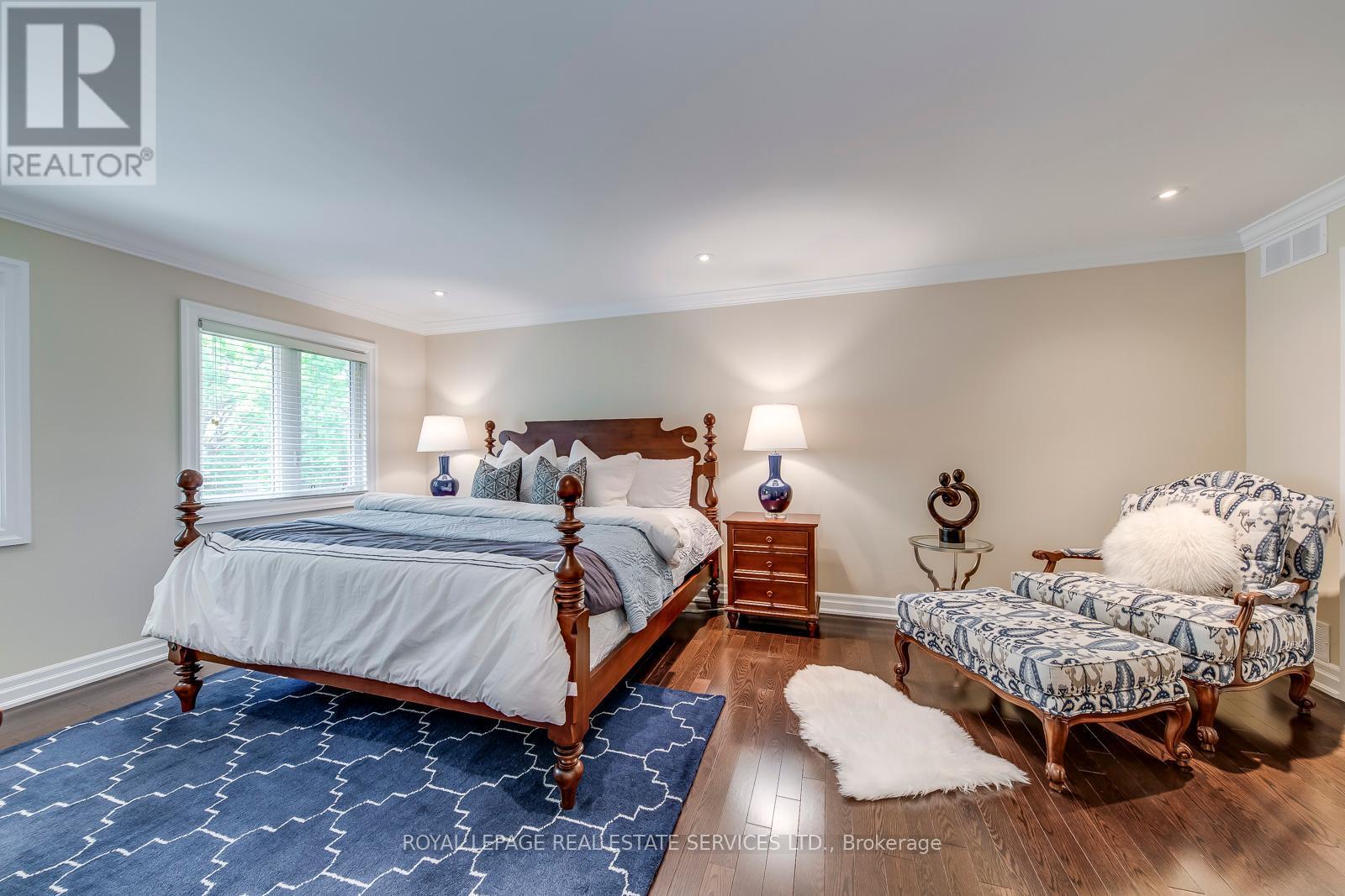 












1504 CAULDER DRIVE

,
Oakville,




Ontario
L6J5S9

