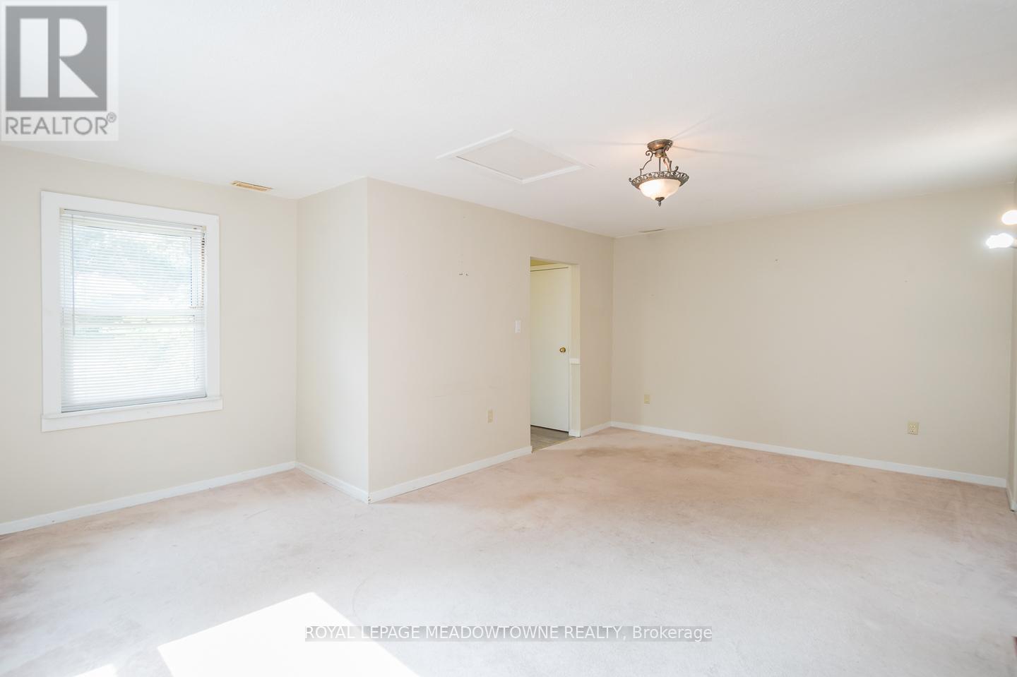 












99 COMMERCIAL STREET

,
Milton,




Ontario
L9T2J1

