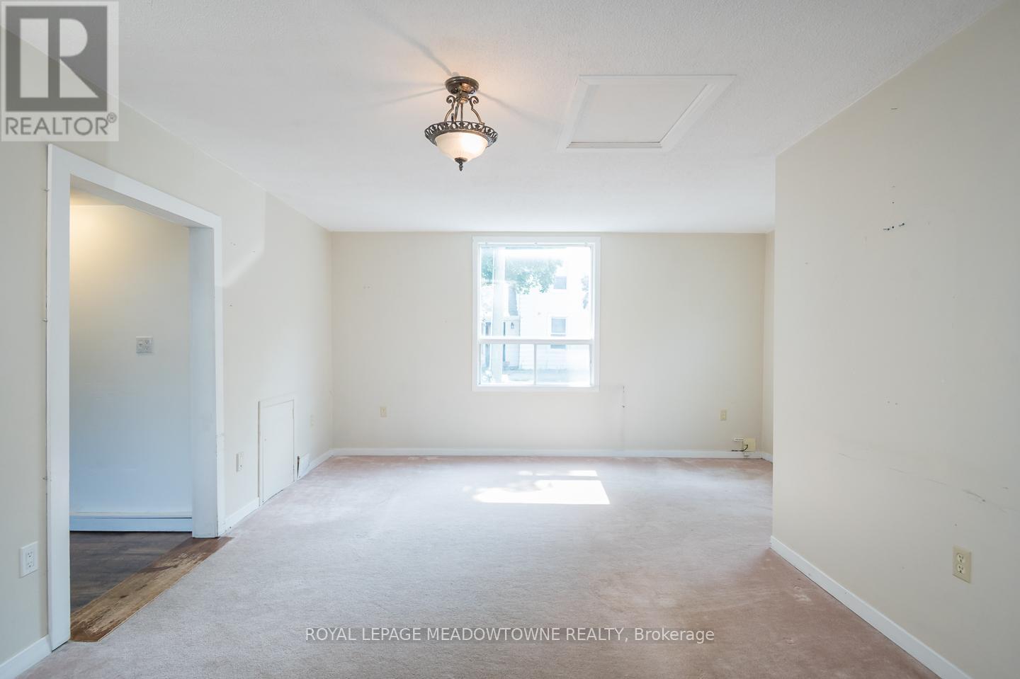 












99 COMMERCIAL STREET

,
Milton,




Ontario
L9T2J1

