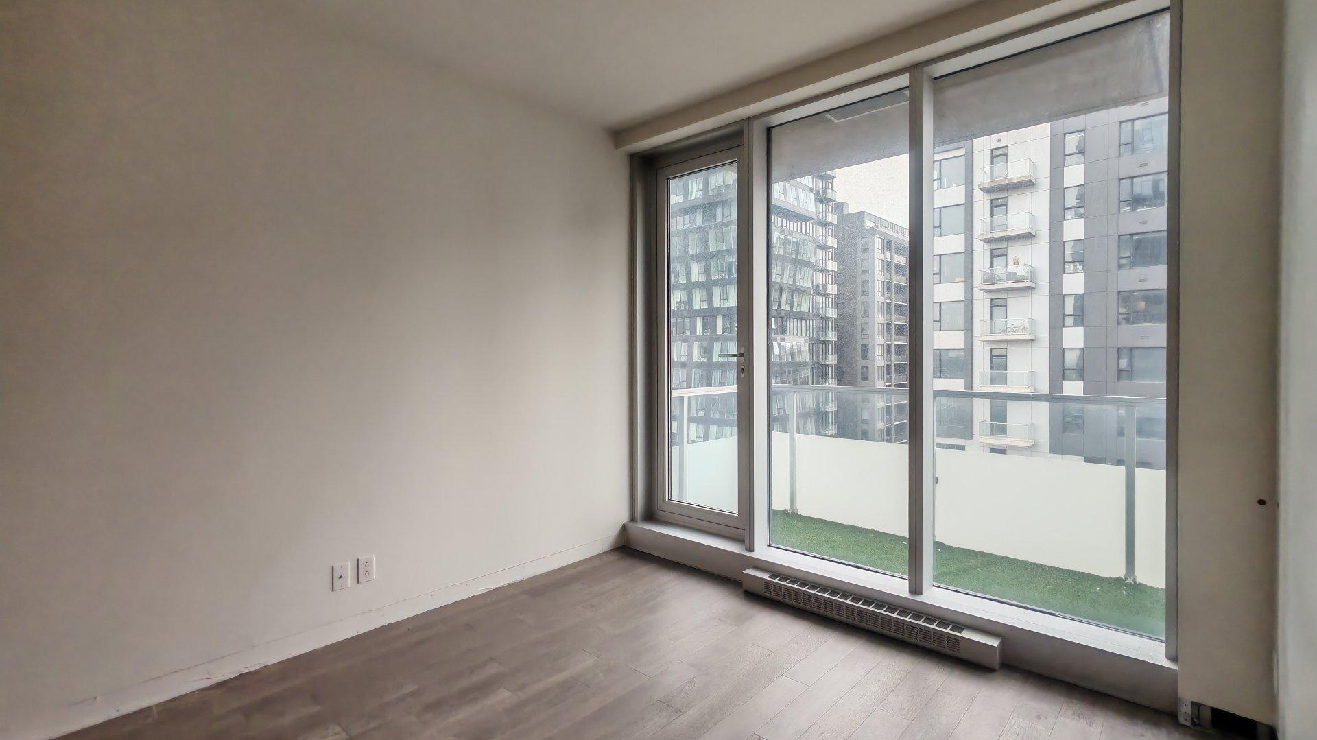 









1450


Boul. René-Lévesque O.

, 903,
Montréal (Ville-Marie),




QC
H3G0E1

