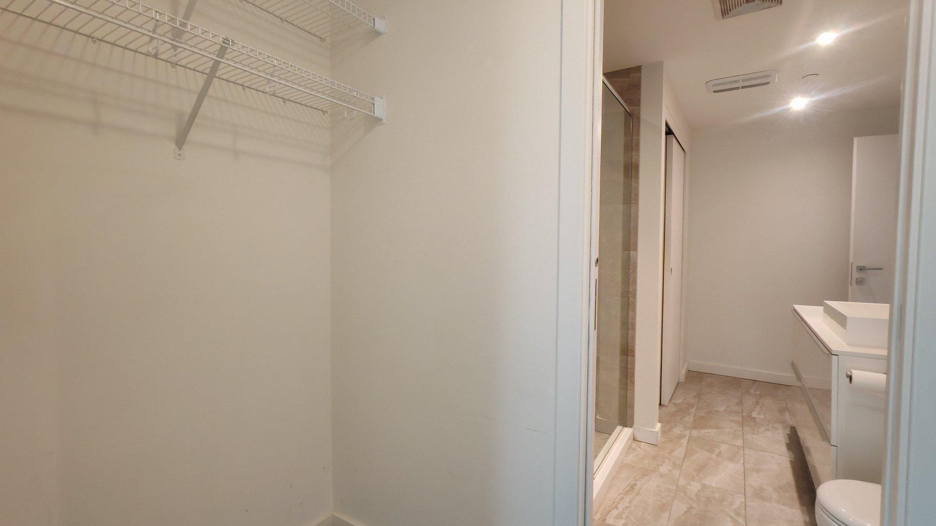 









1450


Boul. René-Lévesque O.

, 903,
Montréal (Ville-Marie),




QC
H3G0E1

