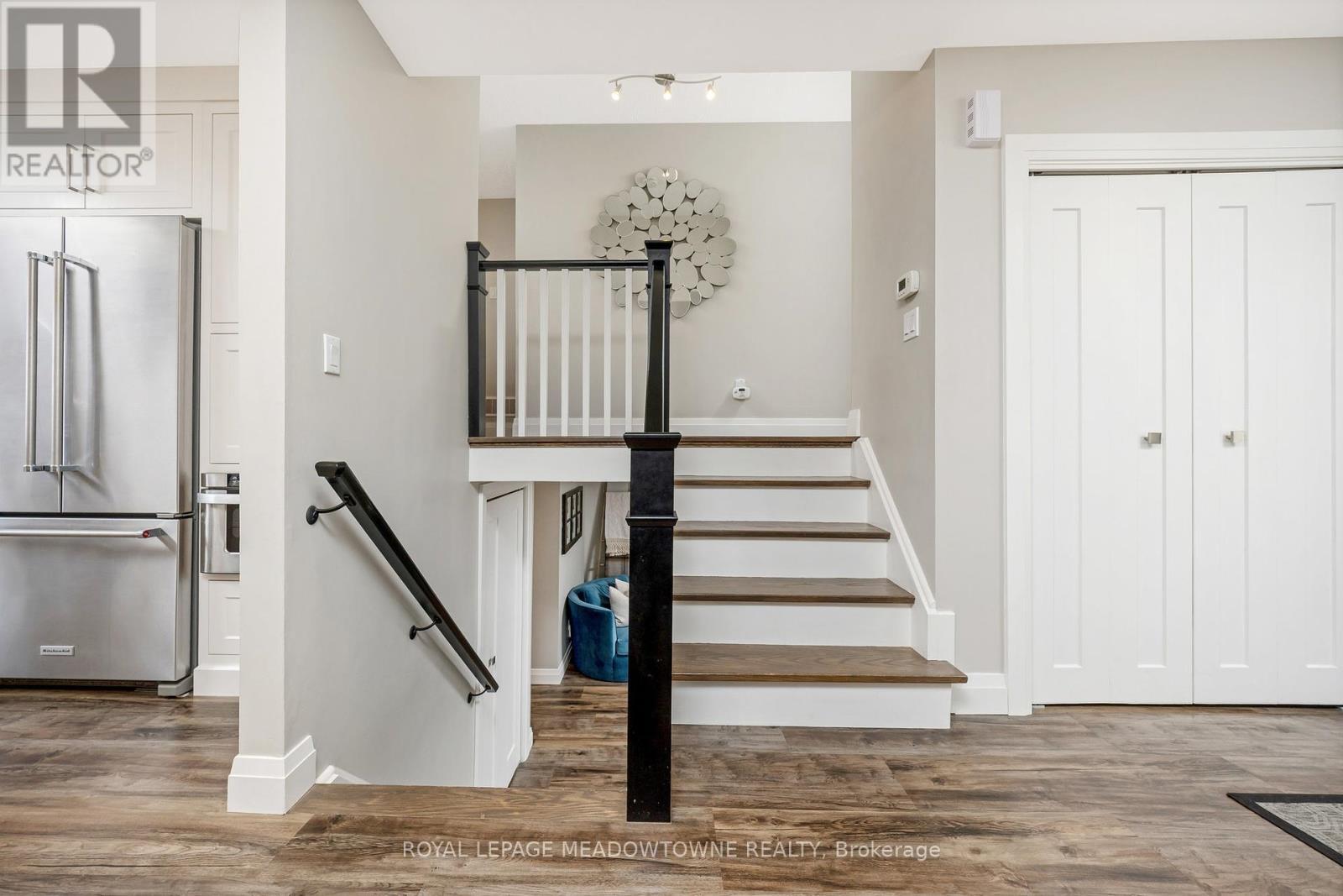 












742 WILLOW AVENUE

,
Milton,




Ontario
L9T3E6

