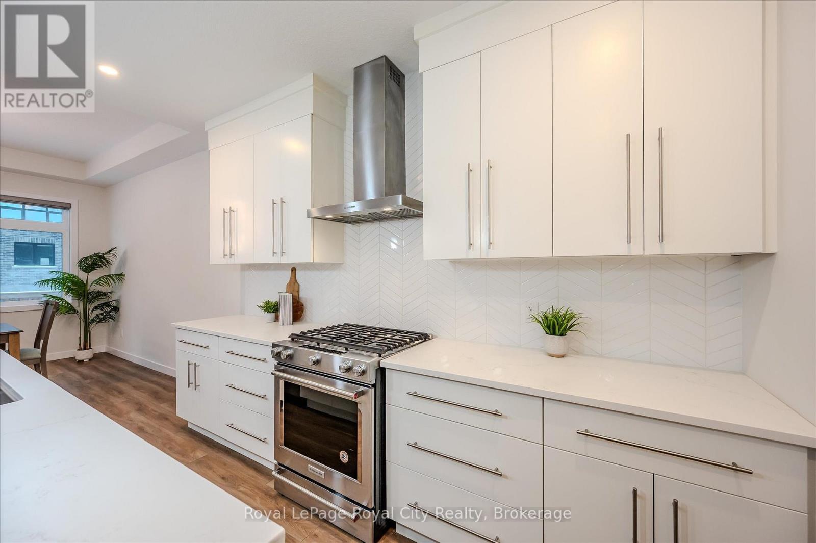 












49 RYDER AVENUE

,
Guelph (Kortright West),




Ontario
N1G0H1

