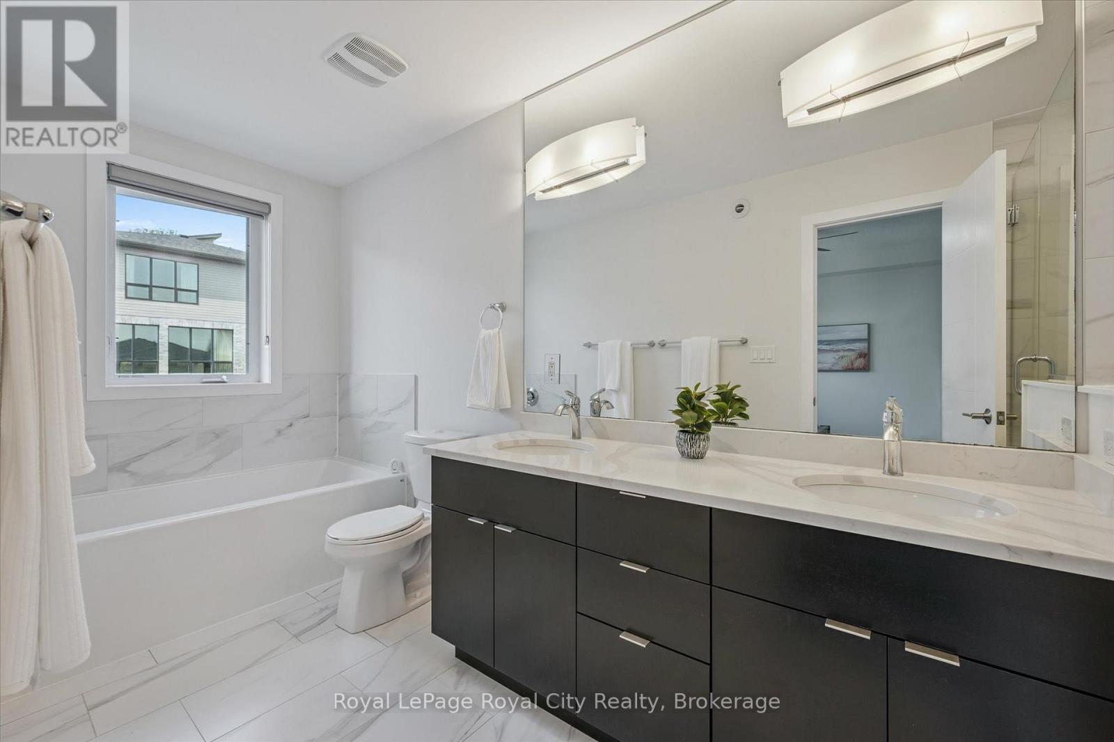 












49 RYDER AVENUE

,
Guelph (Kortright West),




Ontario
N1G0H1

