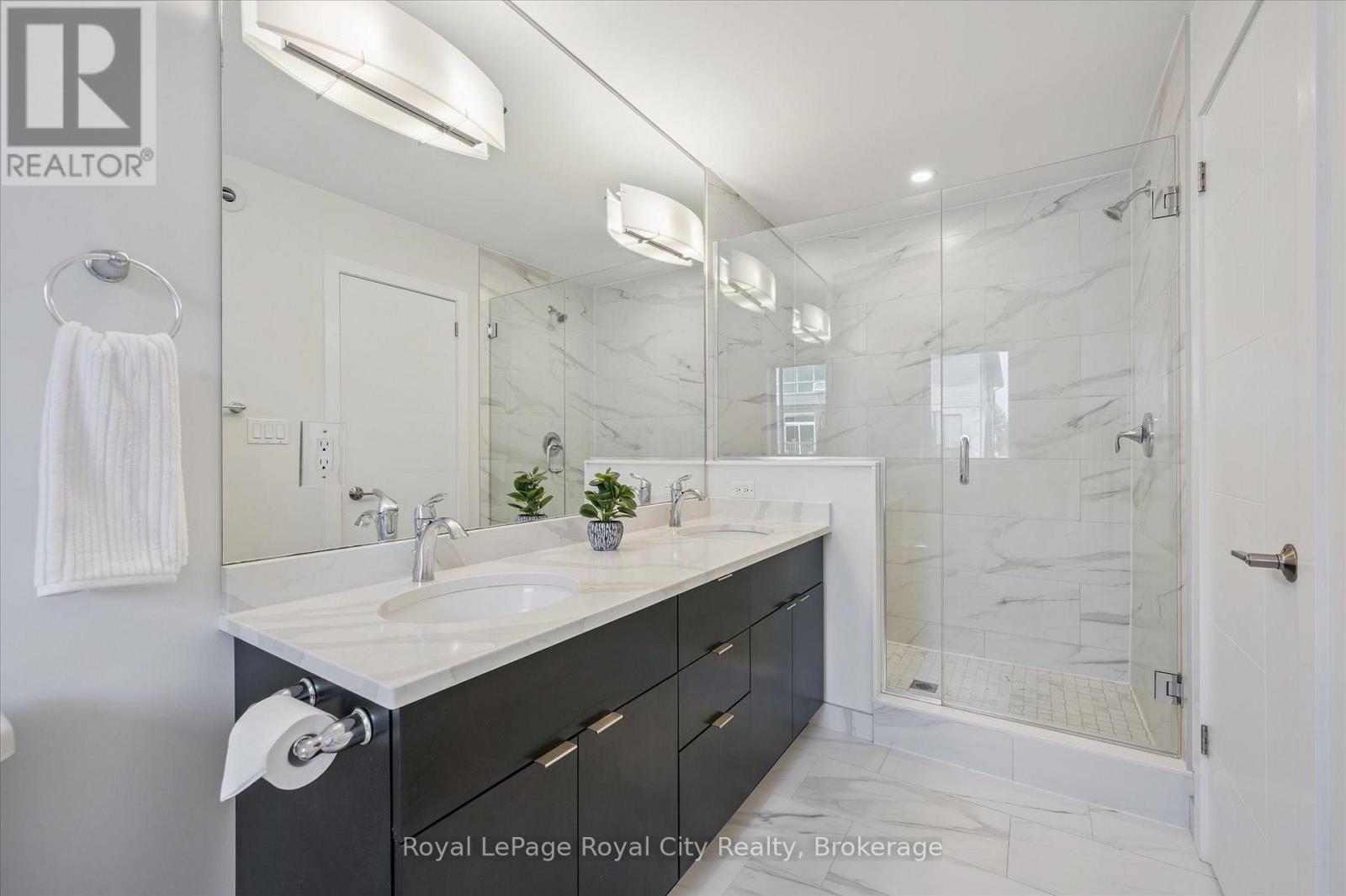












49 RYDER AVENUE

,
Guelph (Kortright West),




Ontario
N1G0H1

