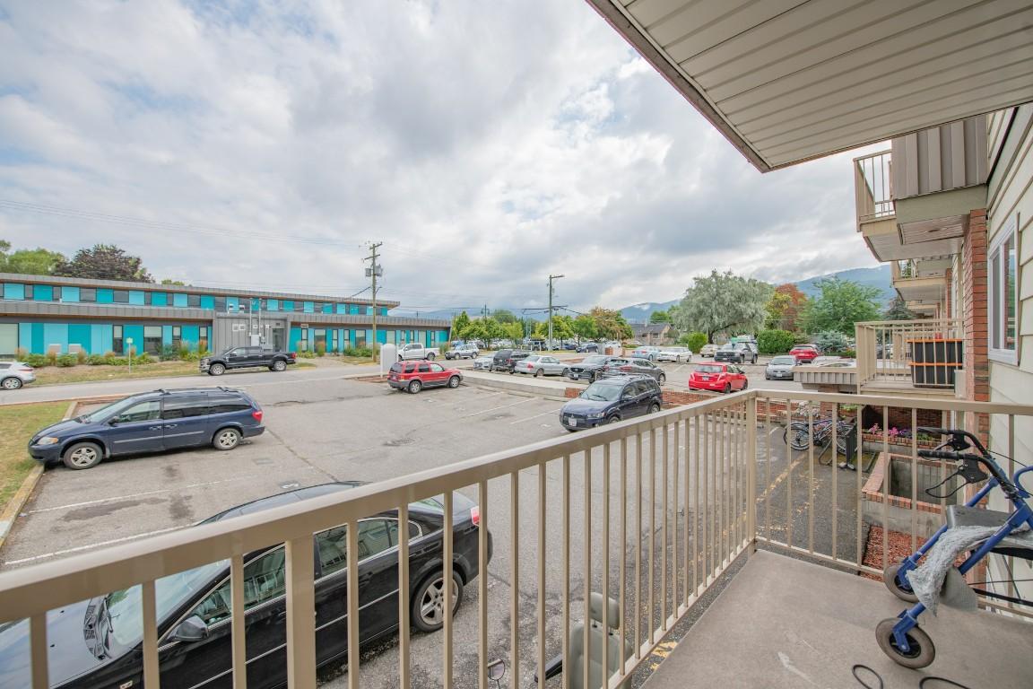









3304


35

Avenue, 214,
Vernon,




BC
V1T 8M6

