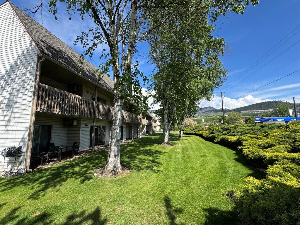 









290


Highway 33

, 113,
Kelowna,




BC
V1X 2A3

