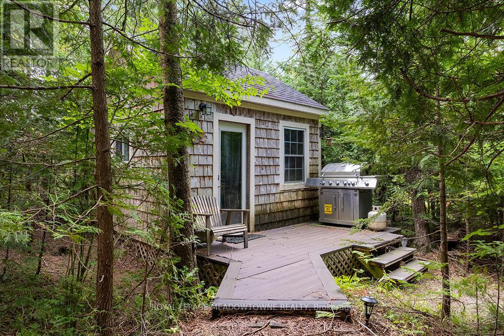 












126 HIGHLAND DRIVE

,
West Grey,







Ontario
N0C1H0

