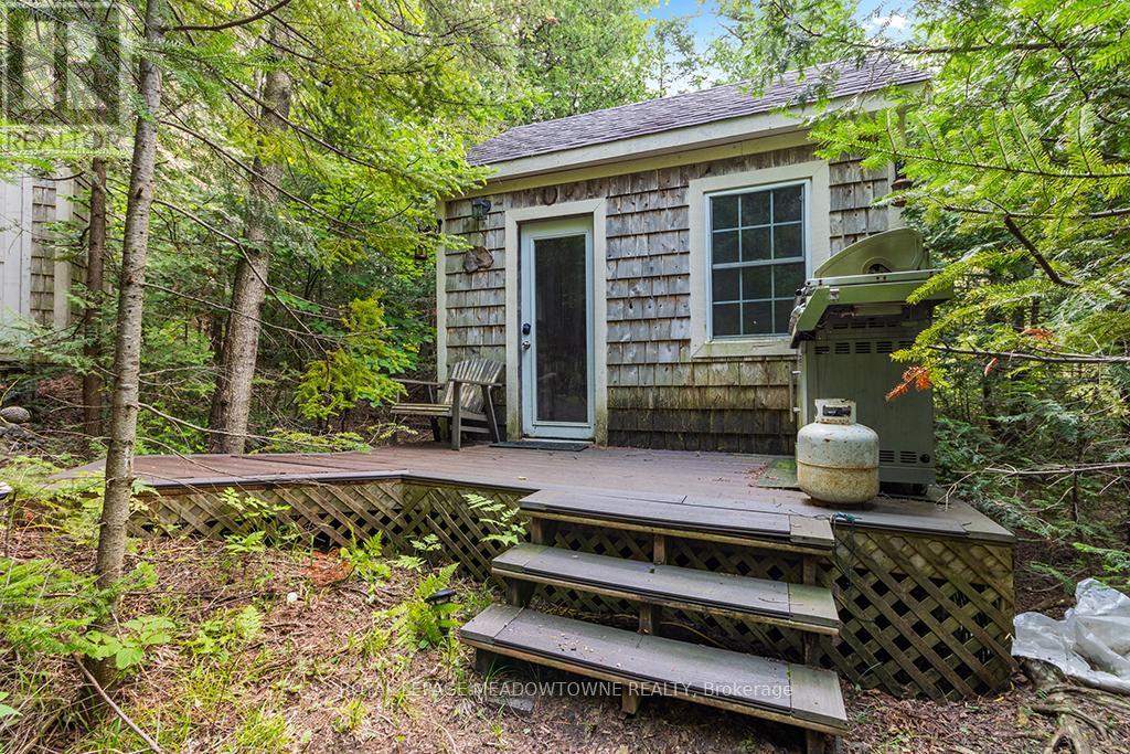 












126 HIGHLAND DRIVE

,
West Grey,







Ontario
N0C1H0

