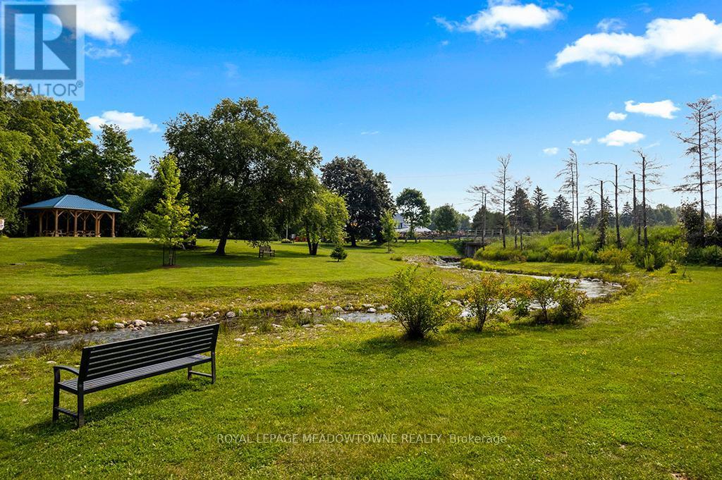 












126 HIGHLAND DRIVE

,
West Grey,







Ontario
N0C1H0

