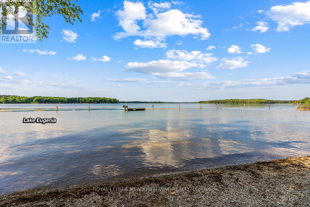 












126 HIGHLAND DRIVE

,
West Grey,







Ontario
N0C1H0

