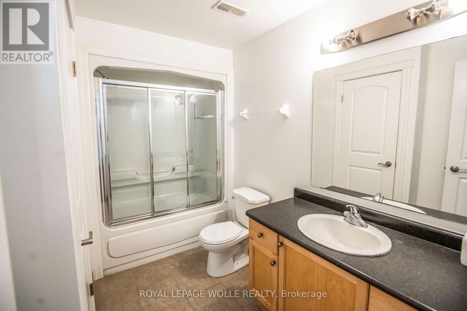 












109 - 555 KING STREET E

,
Kitchener,




Ontario
N2G2L9

